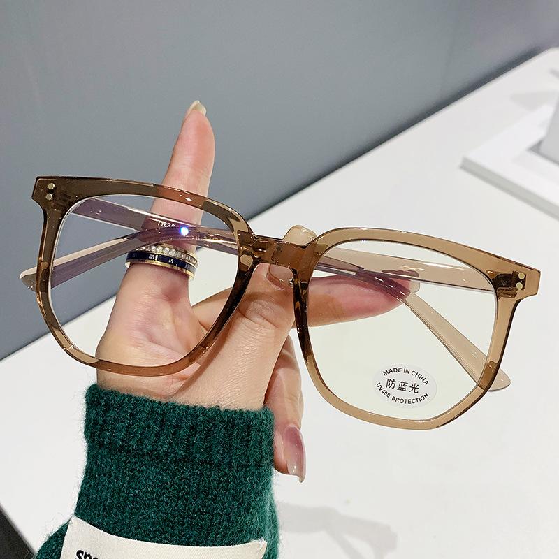 New ins wind anti-blue glasses women's TR fashion thin myopia glasses eye protection Internet celebrity manufacturers