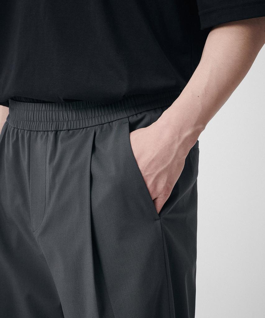 MUSINSA STANDARD [Cooltandard] One-Pleat Wide Elastic Waist Slacks [Gray]