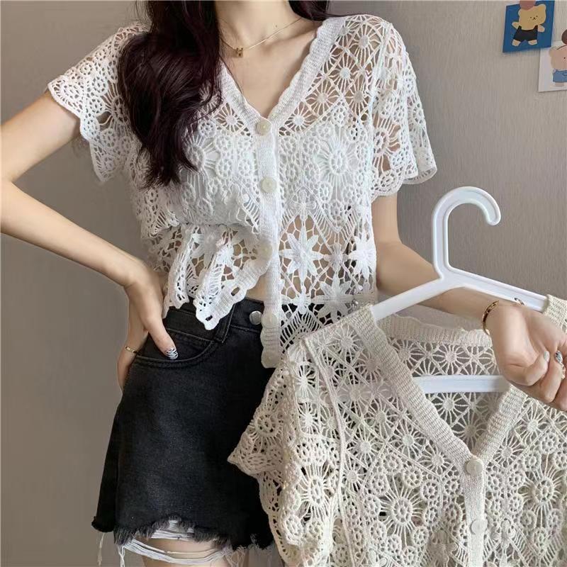 Retro Hook Flower Hollowed Out Short Sleeved Top for Women's Summer Knitwear Versatile Short V-neck Cardigan
