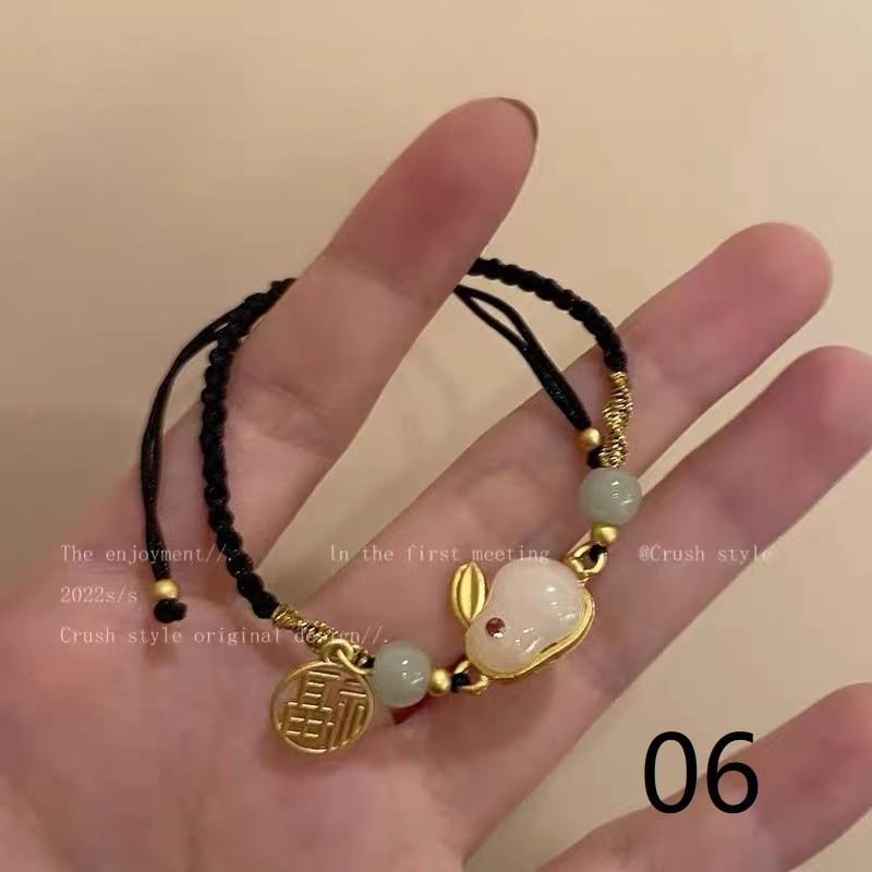 Heart Stylish Alloy Bracelet For Women Modern Highend Fashion Hand Ornament