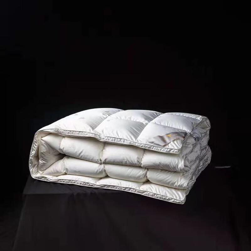 Одеяло Tangna Supreme из смесового шелка