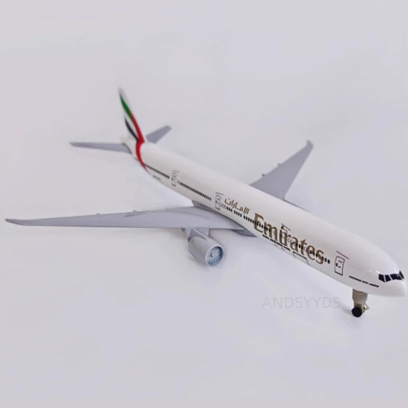 Литой Авиация Авиакомпания Emirates Самолет B777 Металл 20см Сплав Самолет 1:Модель самолета в масштабе 400 с шасси