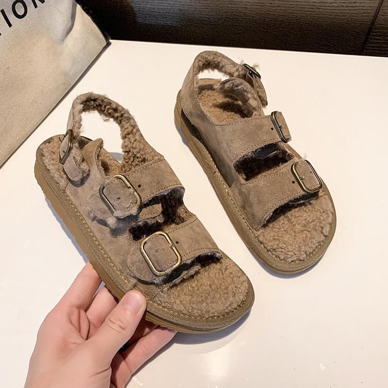 Мода 2024 года, женская шерстяная обувь, зимние сандалии из пробки, сандалии с пряжкой, овечья шерсть, короткие плюшевые туфли с открытым носком, однотонные туфли