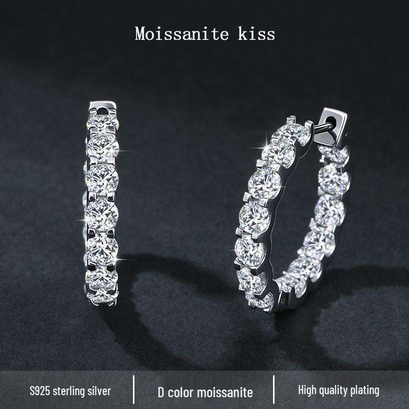 Моиссанитовые серьги-каффы «Звездное небо»: Серебро 925 пробы, Роскошный дизайн с бриллиантами