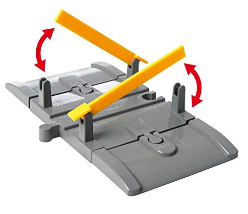 BRIO WORLD Набор для путешествий по железной дороге и автодороге [Набор из 33 деталей] для детей от 3 лет (Деревянная железная дорога) 33209