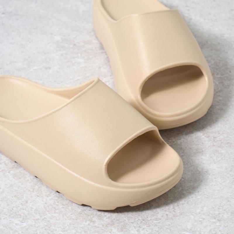 Daiso Fluffy Chunky Slippers 235 To 255 Mm