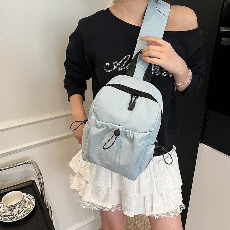 Summer New Lightweight Casual Versatile Shoulder Bag Men's and Women's Breast Bag Travel Commuter Messenger Bag