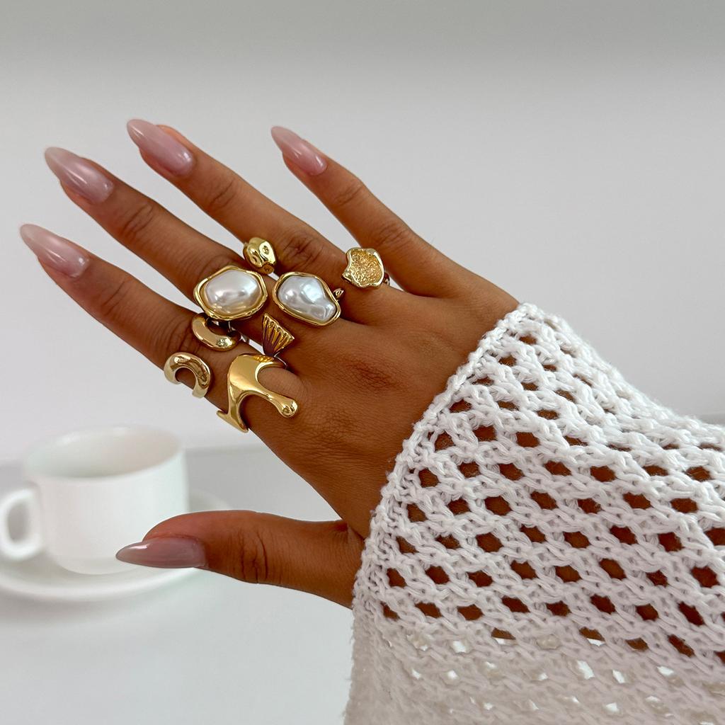 Personalized Exaggerated Imitation Pearl Ring Hand Jewelry, Retro Irregular Liquid Lava Ring Set