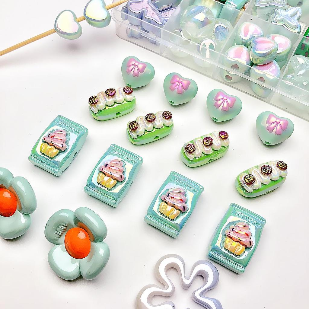 Green Series Hand-Painted Acrylic Beads for DIY Jewelry Making