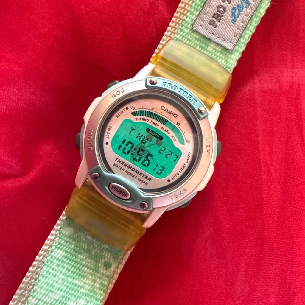 Casio EL Цветочные PRO TREK Цифровые часы Зеленый ремешок в PRL-10