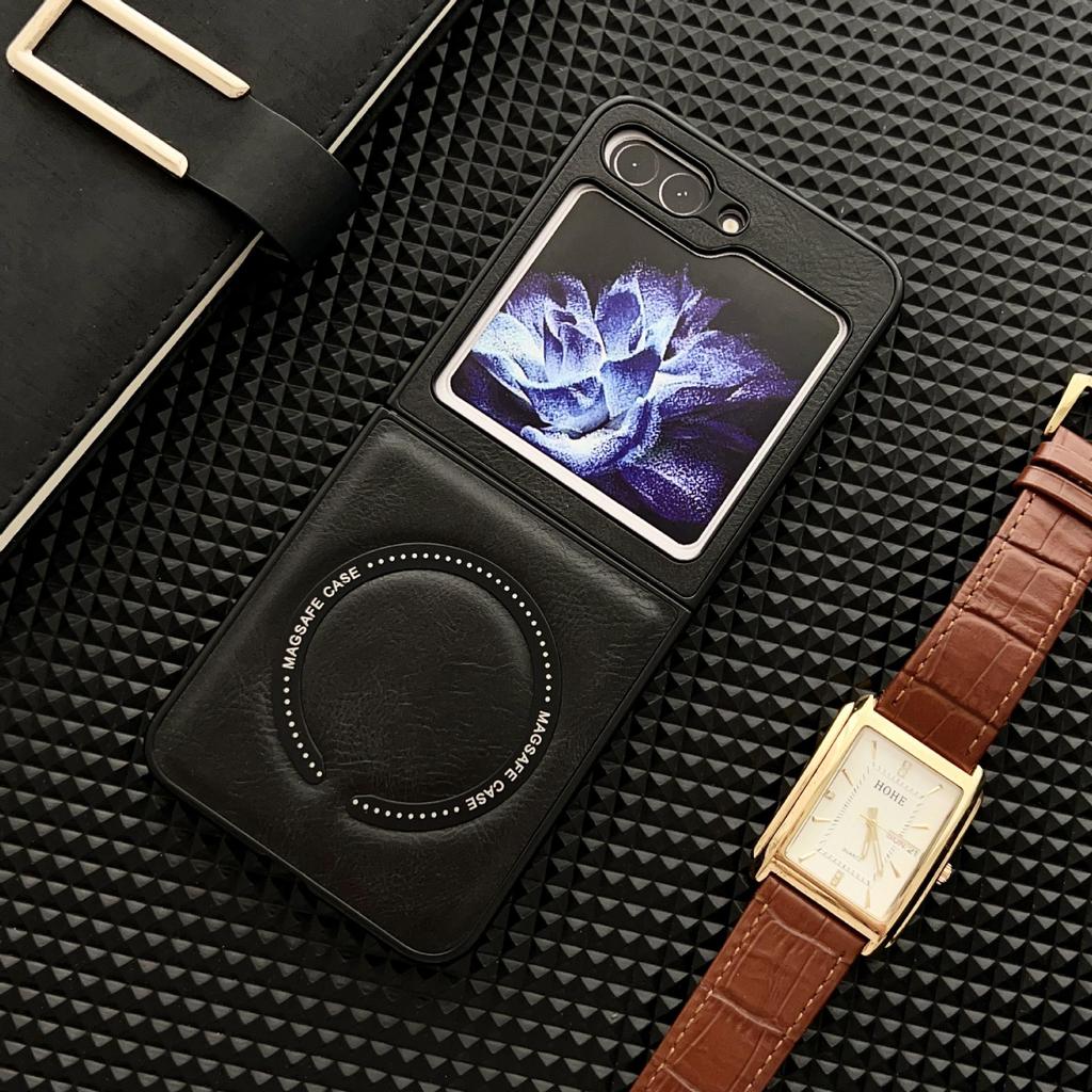 Магнитный противоударный чехол Samsung Z Flip7 Retro Crazy Horse для Flip6/5