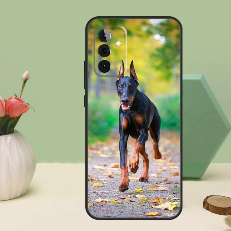 Чехол для Samsung Galaxy A26 A54 A34 A14 A52 A32 A12 A13 A33 A53 A15 A16 A36 A56 A06 A35 A55 с изображением собаки доберман