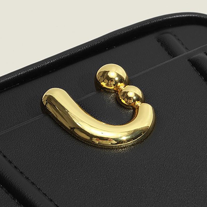 Новая женская сумка 2024 года, элитный французский нишевый дизайн, уникальная универсальная маленькая сумка, через плечо на одно плечо