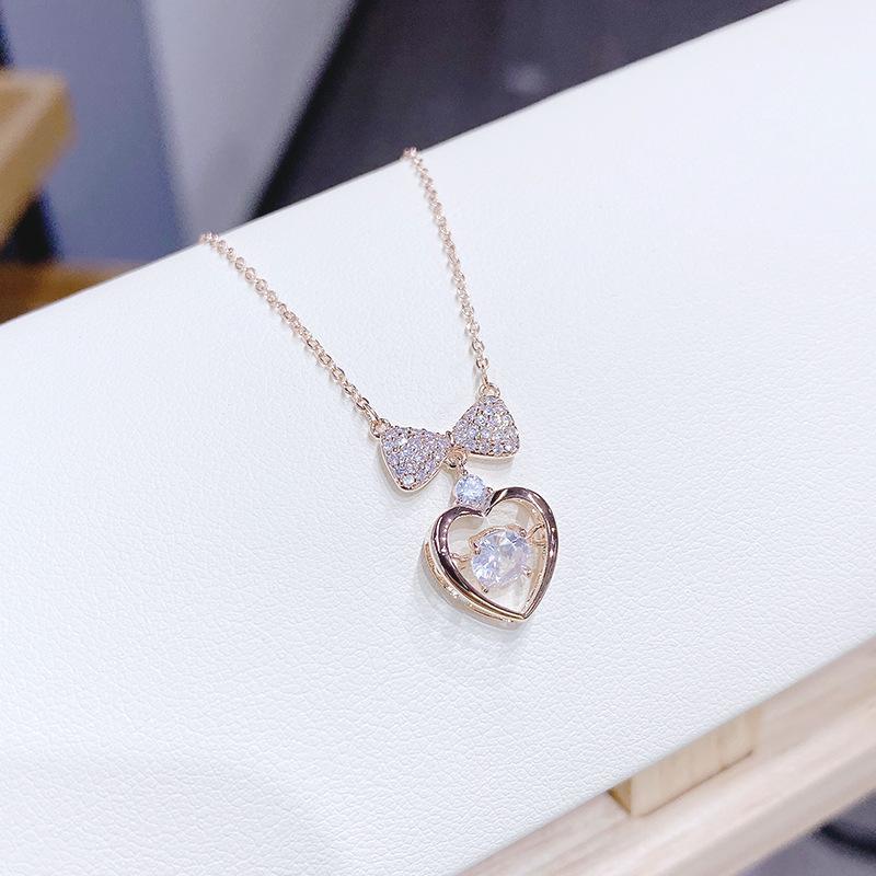 Японское и корейское ожерелье-бантик в виде персикового сердца, слегка инкрустированное бриллиантами, цепочка для ключицы, универсальные украшения, женские трендовые модели