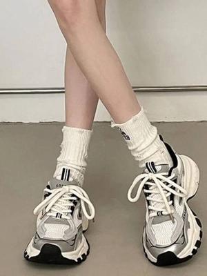 Женская обувь – Кроссовки