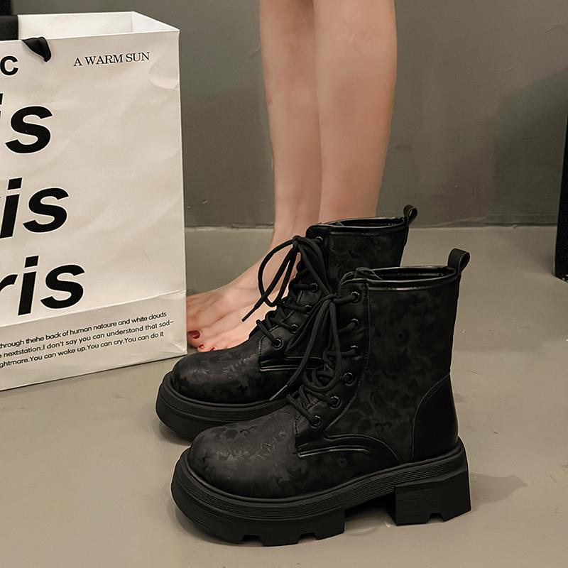 New Style Women's Shoes Fashion Soft Comfortable Not Tired Feet Round Toe Women's Boots Low Top Lolita Rider Boots Zapatos Mujer