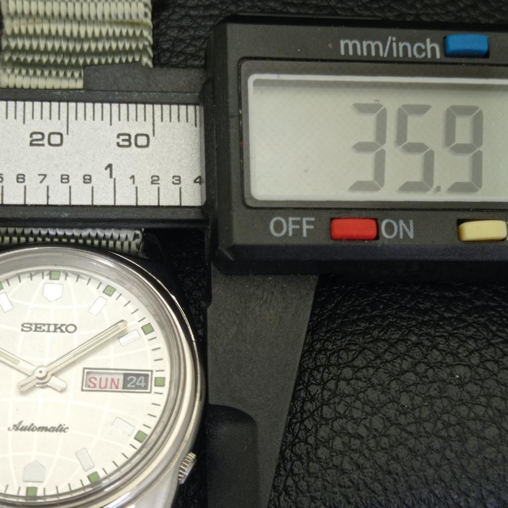 Seiko AUTOMATIC VINTAGE 6119C JAPAN MENS SILVER COLOR DIAL WATCH A702358-5 R124-a702358