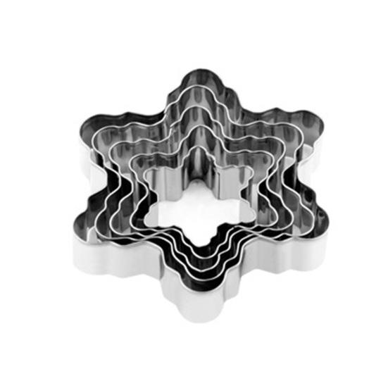 5Pcs Christmas Cookie Cutters Set Santa Tree Snowflake Gingerbread Men Snowman Shape Cookie Molds Reusable Baking Tool for Home Kitchen Bakery