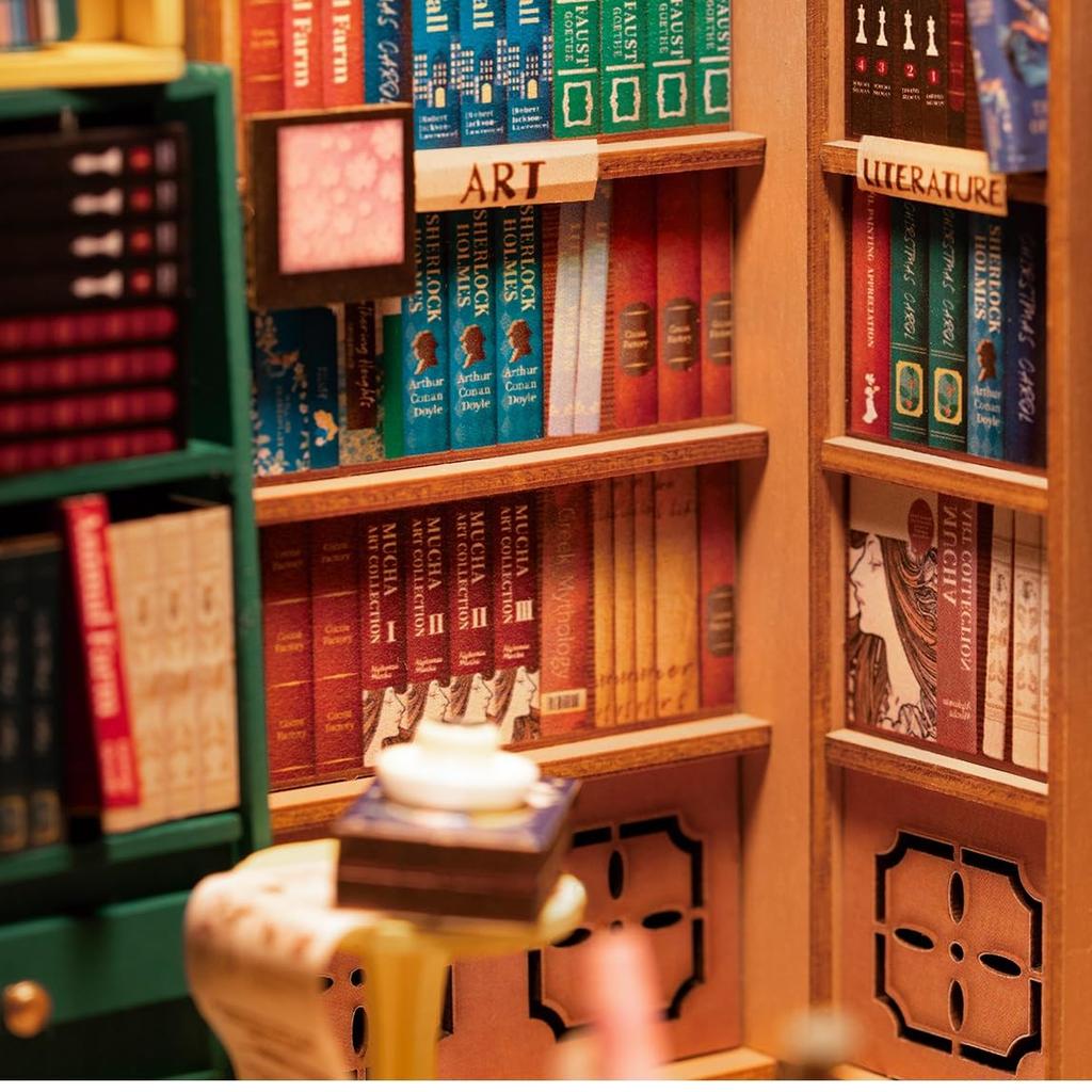 Tsukurundesu® 3D Wooden Puzzle with Japanese Instructions, Book Nook Series (Backstreet Used Bookstore)