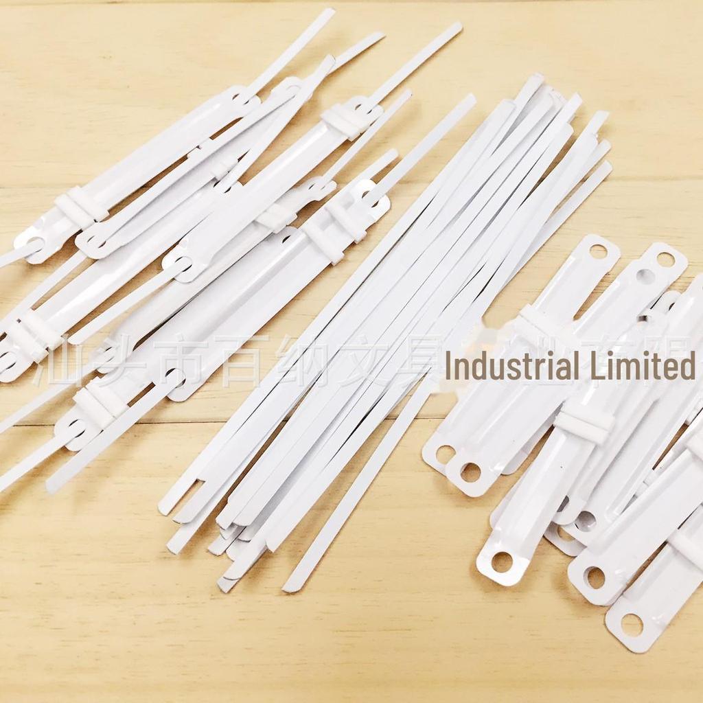 Пластиковые зажимы и двухдырочные переплетные ленты с перфоратором