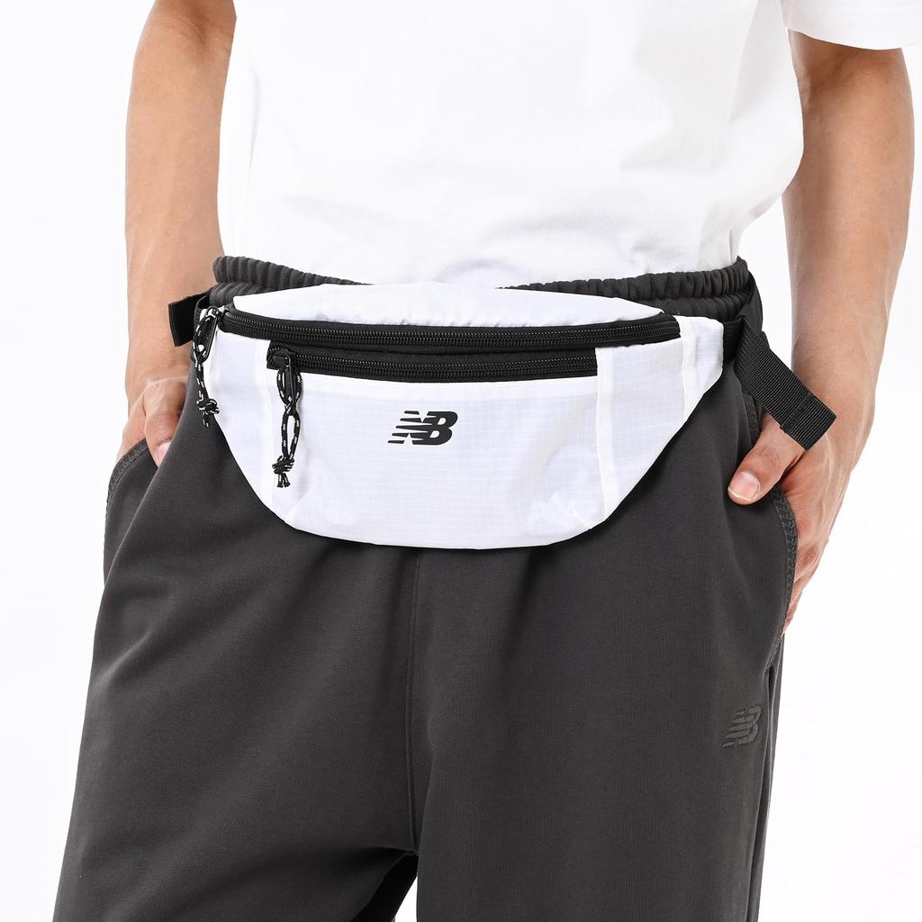 Waist Bag Essentials Waist Bag Waist Pouch Waist Pouch WT [New Balance] (LAB51902) (White)
