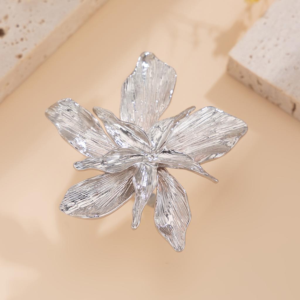 Exaggerated Bilayer Big Flower Ring for Women Personality Metal Punk Party Finger Ring Jewelry Accessories