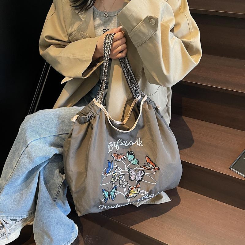 Women's Bag New Nylon Embroidered Bag Fashionable Large-capacity Portable Shoulder Shopping Bag