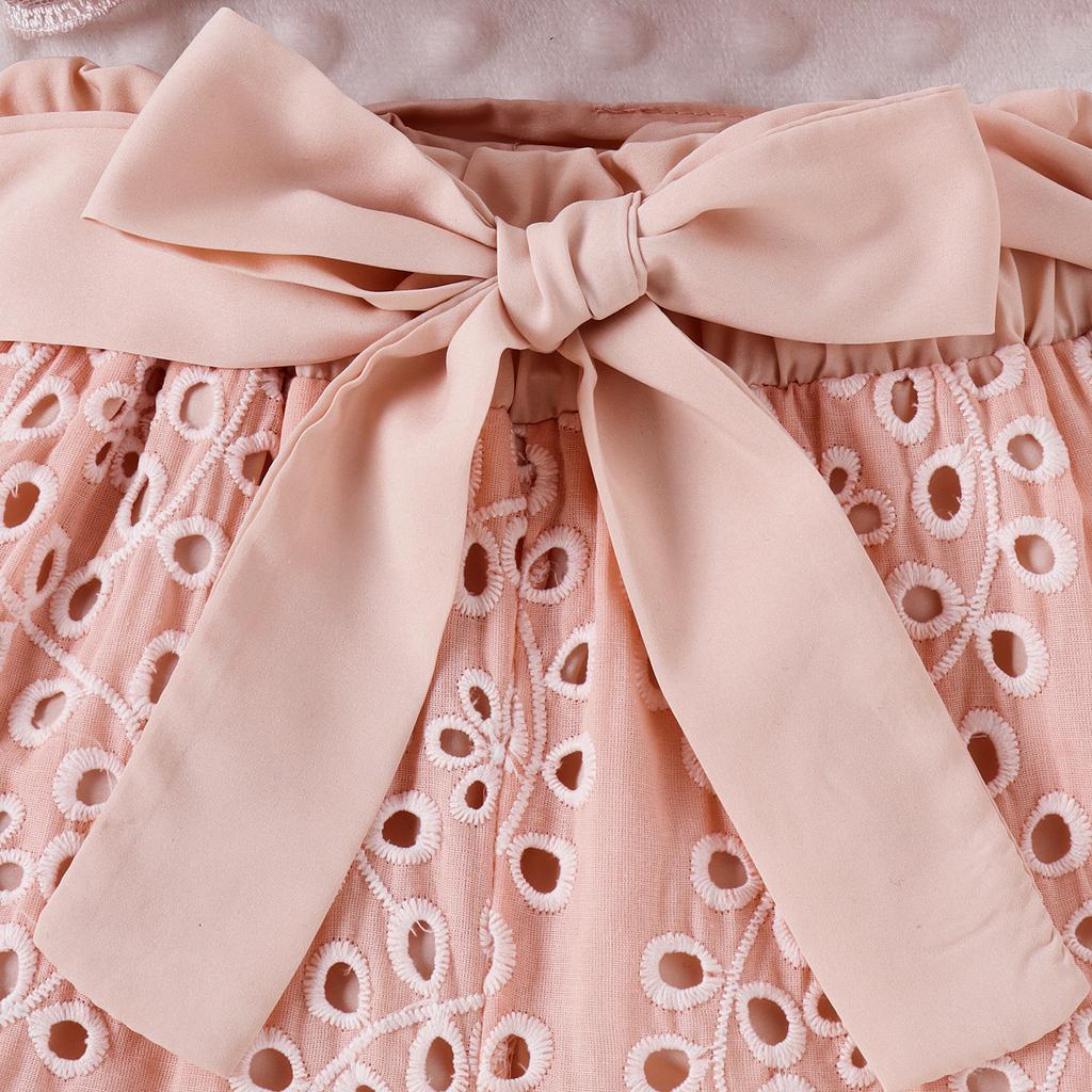 Модный костюм для девочек, летний детский повседневный кружевной топ с бретелькой через шею + шорты с вырезом и поясом