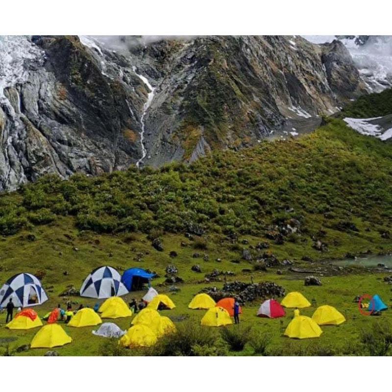 Автомобильный бокс на крыше