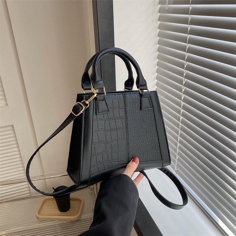 2023 Осень/Зима Женская Мода Однотонная Сумка - Трендовая Сумка на Одно Плечо и Кроссбоди