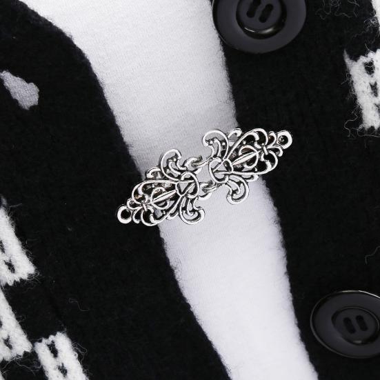 3 Pcs Shawl Collar Clip Buttons Retro Design Sweater Cardigan Clips Electroplated 3 Styles Shawl
