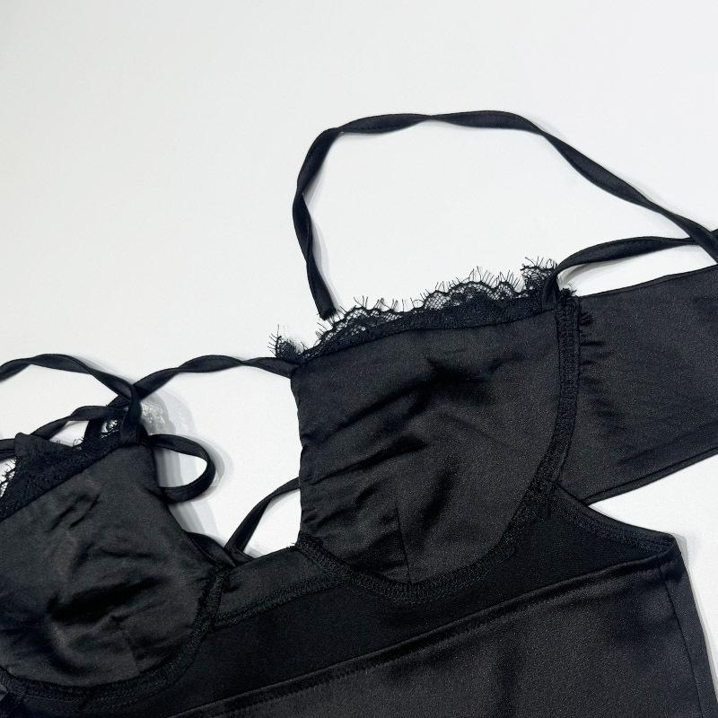 2024 Сексуальное кружевное короткое платье с V-образным вырезом и открытой спиной - европейский и американский стиль