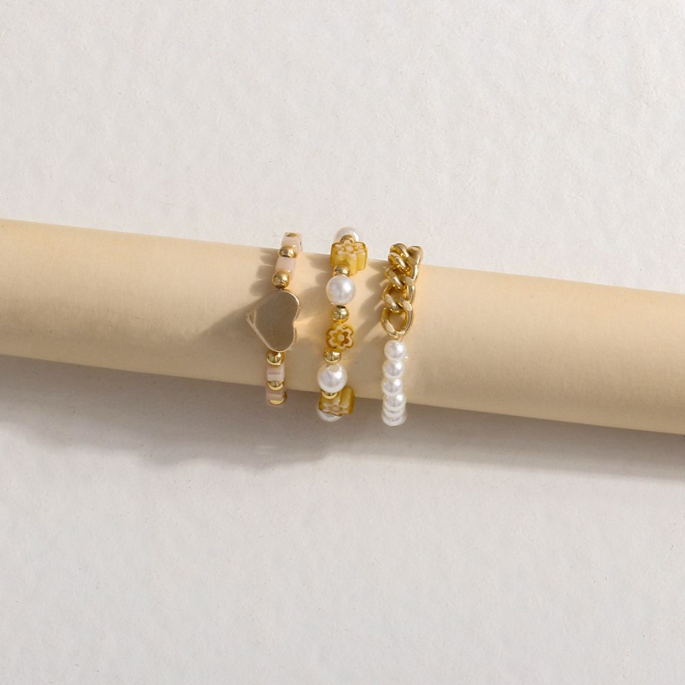 Trendy Cute Bohemia Acrylic Love Heart Pearl Finger Ring Set Party Jewelry Women Ring Beaded Rings