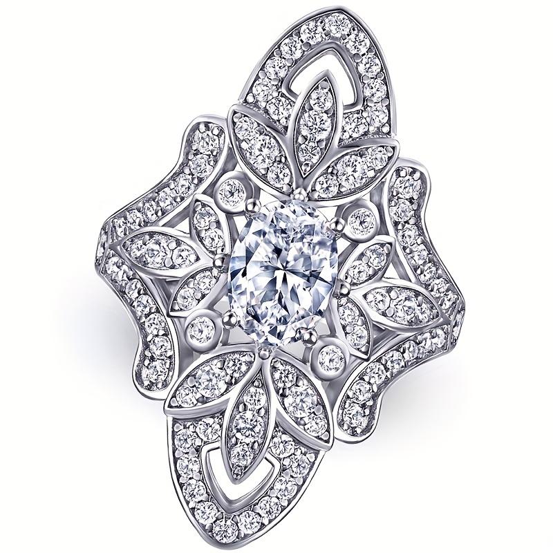 Christmas Silver Cubic Zirconia Women's Cocktail Ring with Vintage Filigree Snowflake Halo Design, Suitable for Holiday Parties, New Year's Eve,