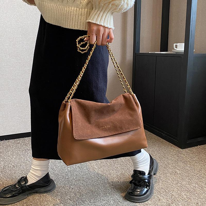 Yogodlns Мягкая сумка-тоут из ПУ кожи Новая женская сумка с золотыми цепочками Высококачественная Вместительная сумка на одно плечо Однотонная Универсальная сумка кроссбоди