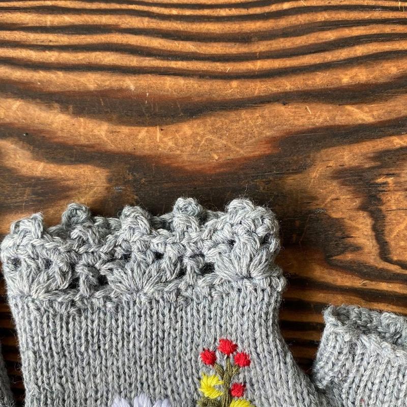 Cartoon Embroidered Hand Gloves Stretchy Knitted Mittens Fingerless Hand Warmer Flower Embroidery Half Finger Mittens