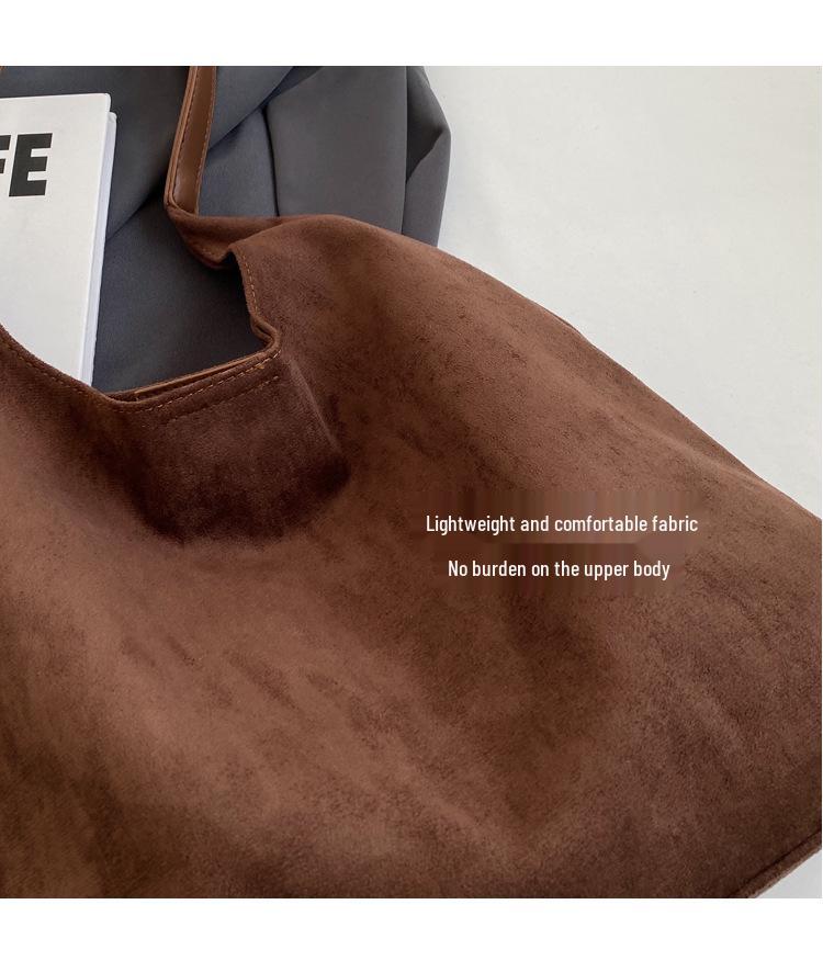 Lazy Style Retro Shoulder Bag: Large Capacity Versatile Casual Commuter Tote for Women