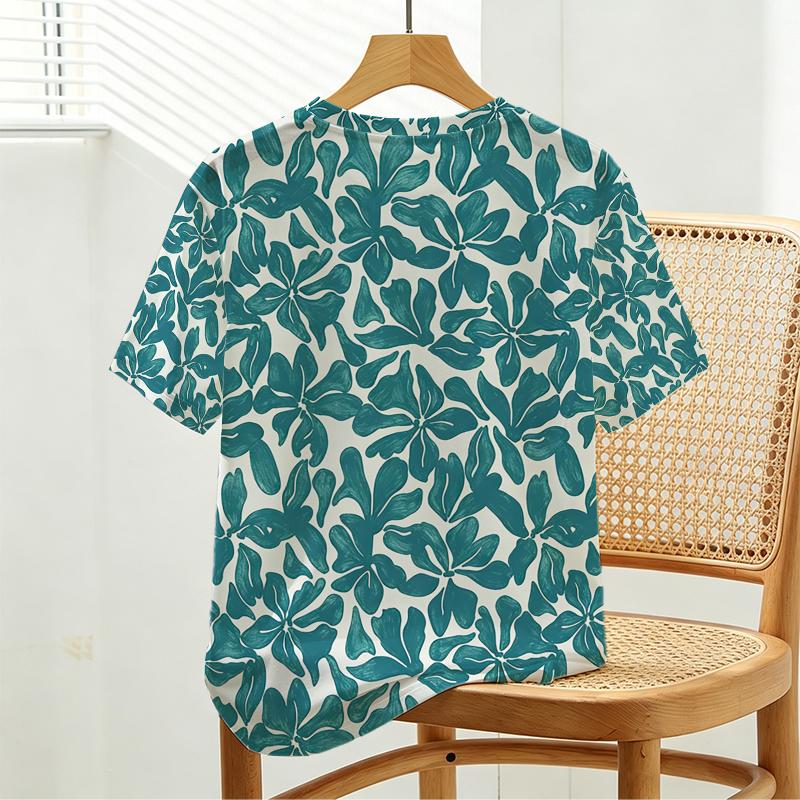 Plus Size Women's Relaxed Floral T-Shirt Soft Casual Short Sleeve for Daily, Loungewear & Office Wear