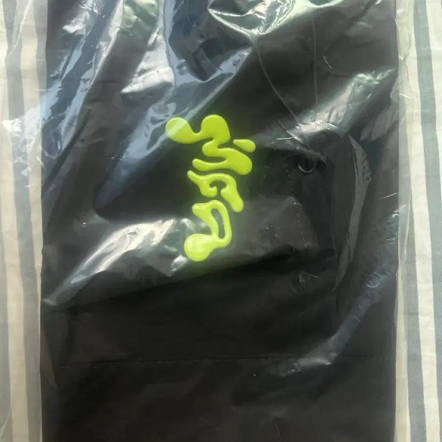Mrs. Green Apple Pop-Up Limited edition string bag