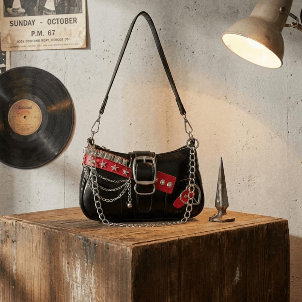Punk Shoulder Bag Black Red Decor French Stick Handbag Fashion Star Rivet Underarm Bag Commute