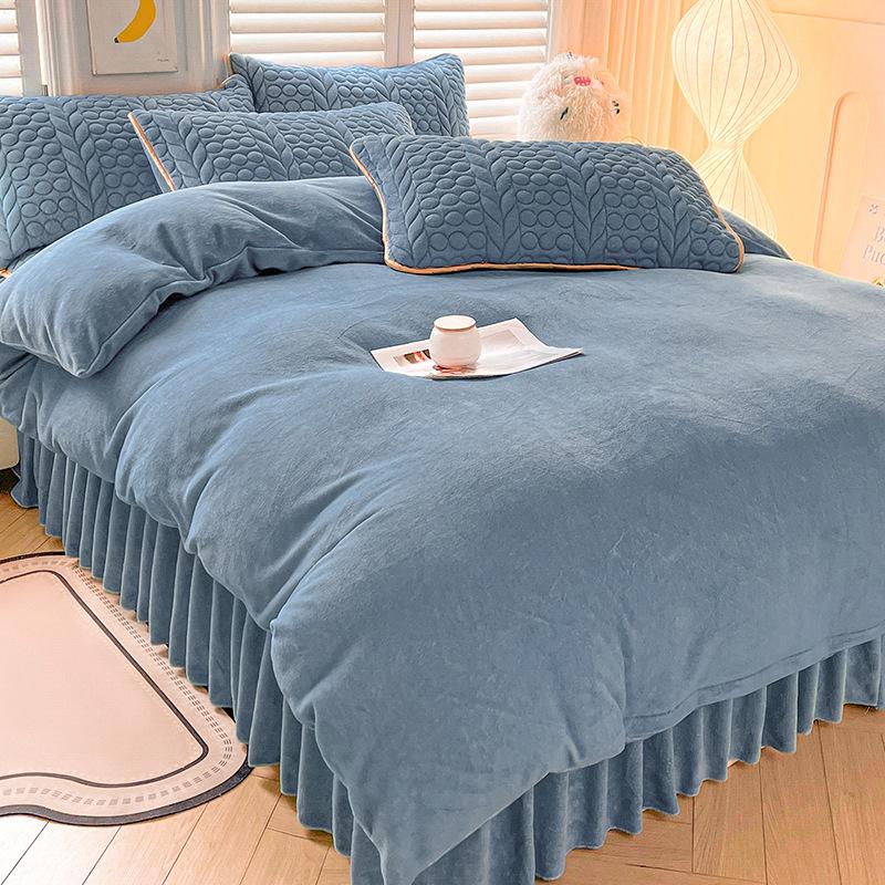 Thickened bed four-piece set milk fleece solid color bed skirt crystal fleece high gram weight quilt cover student dormitory three-piece set