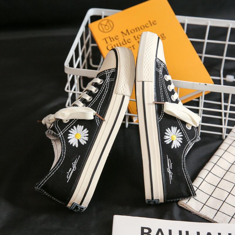 Women's Purple Daisy Canvas Low-Top Sneakers - Korean Ulzzang Style, 2024 Casual All-Match Shoes