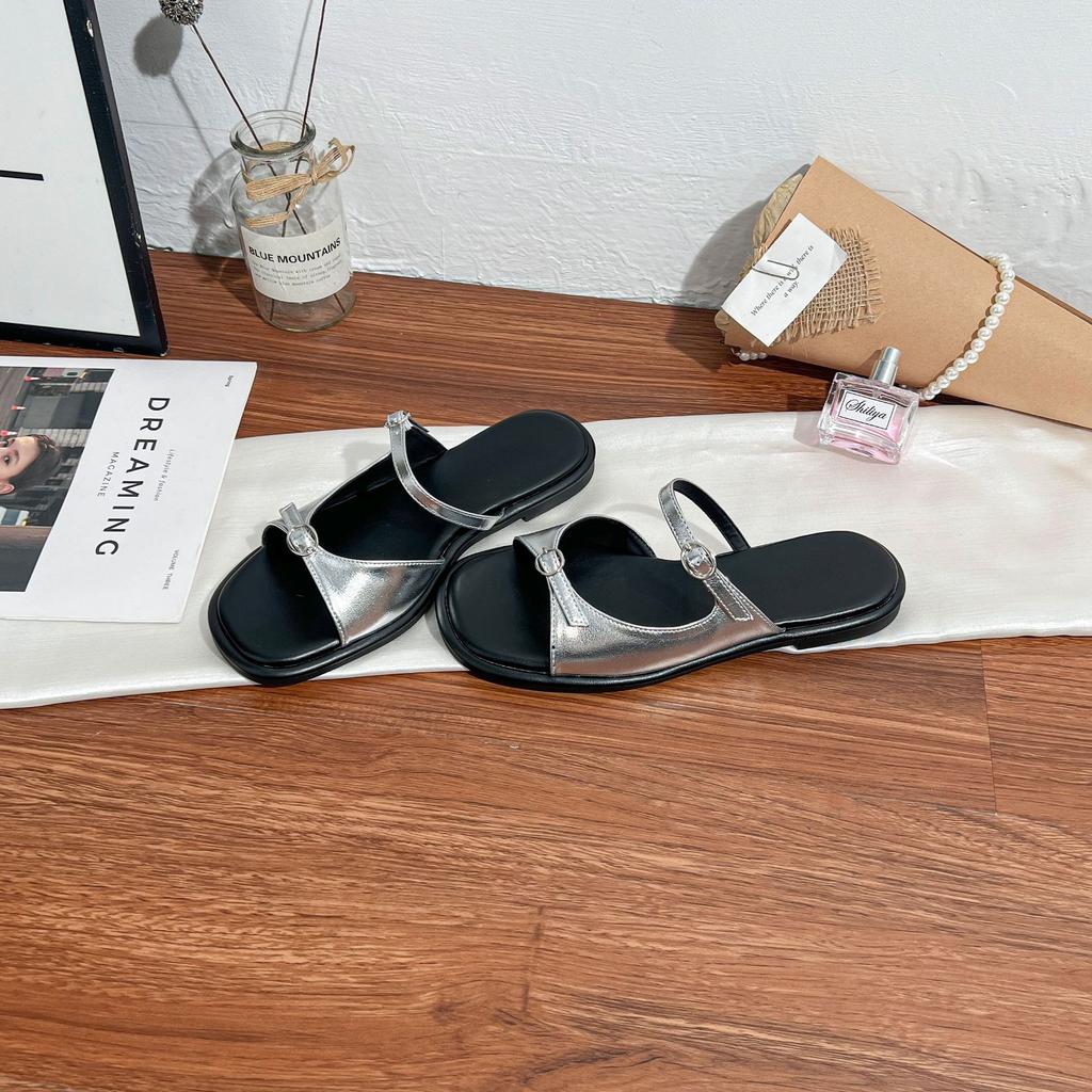 Yuanlitong Summer New Platform Slippers Women's 2025 French Temperament Casual Sandals Women's High-end Women's Shoes