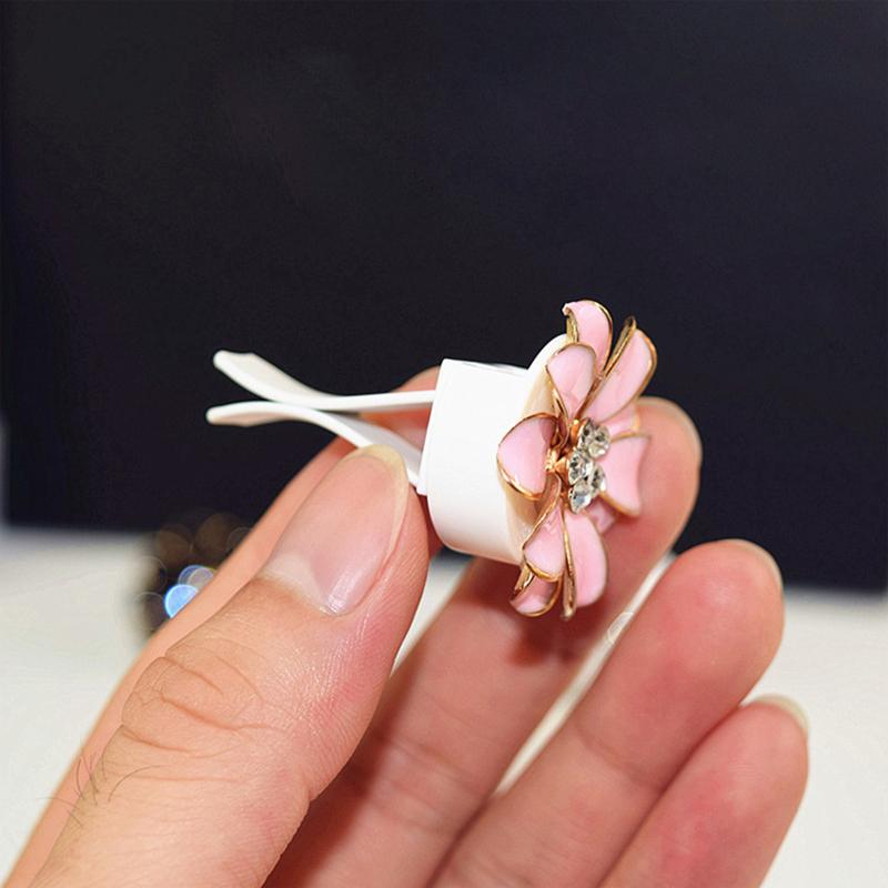 Автомобильный воздуховод, ароматный зажим для духов, освежитель воздуха, диффузор, универсальный изысканный алмазный автомобильный зажим для кондиционера