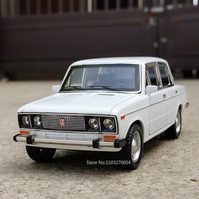 1/24 LADA 2106 Литая модель автомобиля из сплава Игрушка Металлический корпус Двери Открываются Игрушечная машина Оттянуть Назад Звук Свет Резиновые шины Транспортное средство Подарок для мальчика