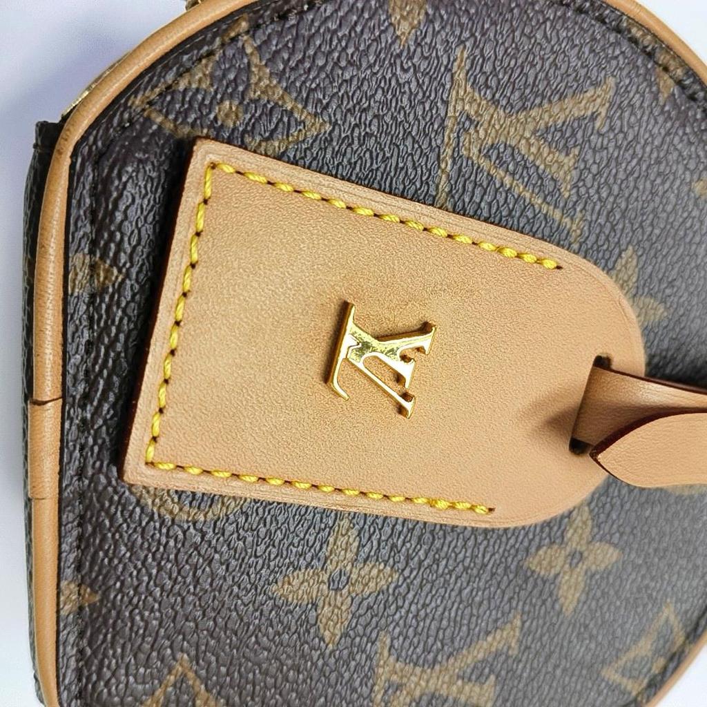 [Pre-Owned] Petite Boite Chapeau Classic Monogram Canvas Mini Shoulder Bag - Very Good #BD8VH3