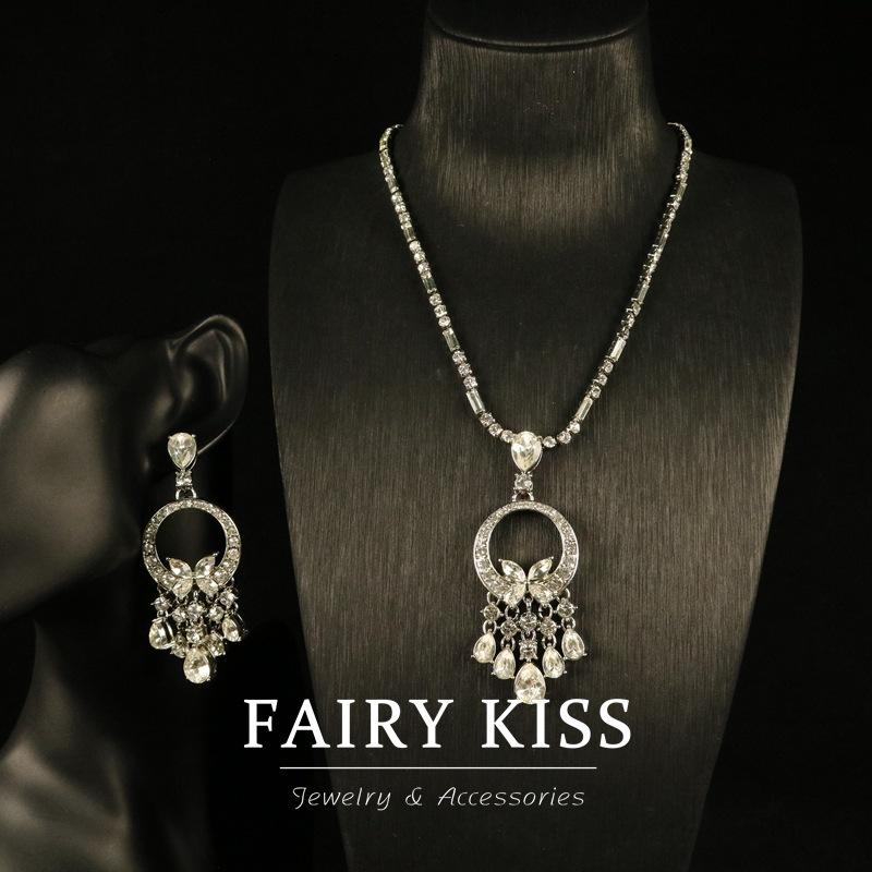 Court Style, Exquisite and Elegant, Long Tassel Densely Set with Diamonds, Fashionable Earrings, High-end Feel, Versatile