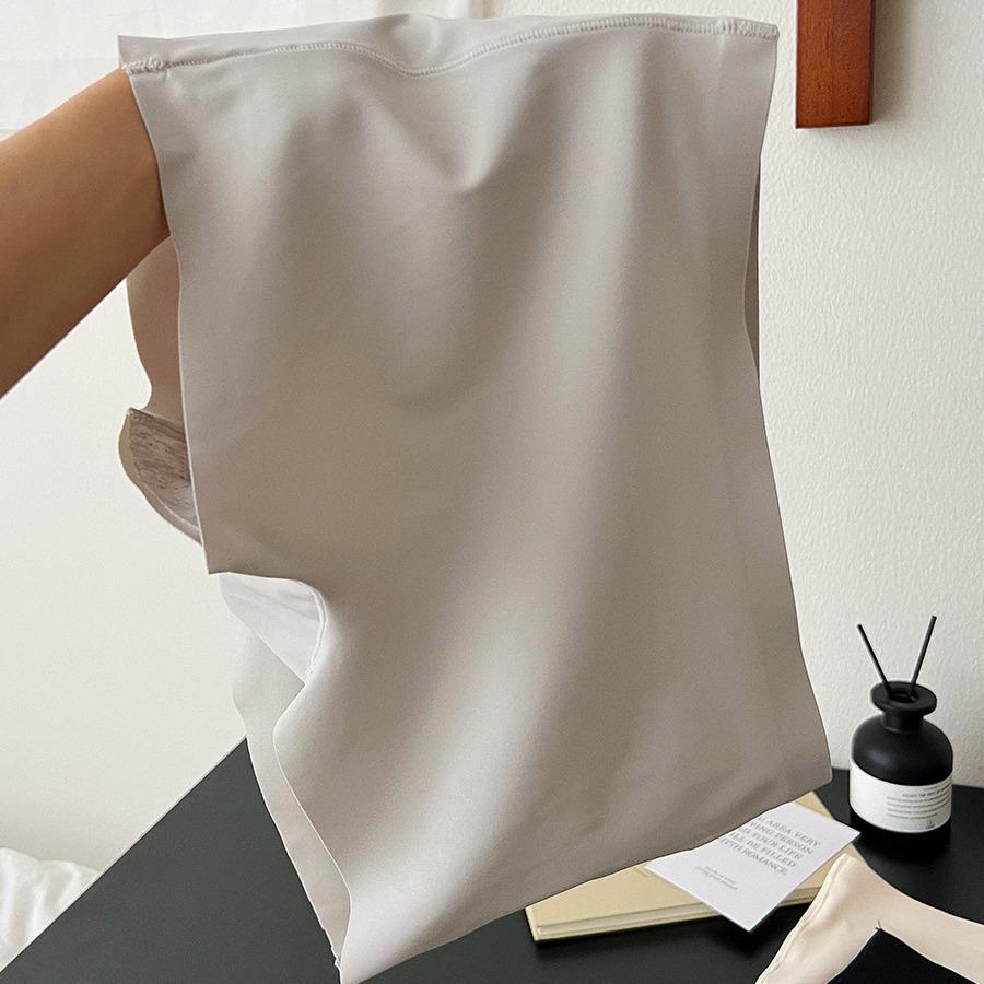 Ice Silk Seamless Anti-Exposure Underwear: Antibacterial, Anti-Embarrassment Leggings for Summer 2024