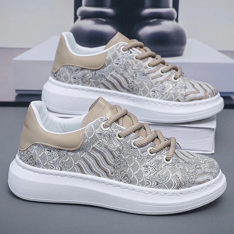 Последние повседневные кроссовки на шнуровке для пар с толстой подошвой, универсальные как для мужчин, так и для женщин, популярные парусиновые туфли для скейтбординга, размер 39-44