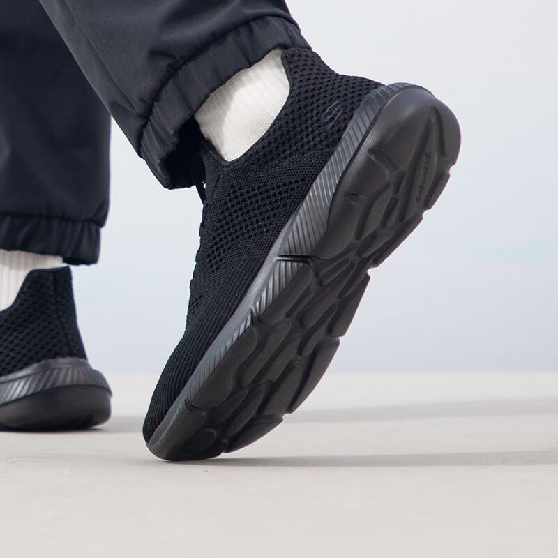 Skechers Мужская повседневная обувь 210281